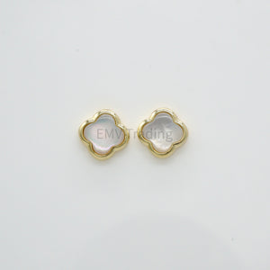 EM0116 - MOP Earrings