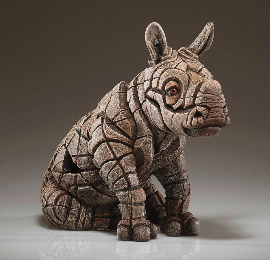 EP8319 - Edges RHINOCERUS CALF : 9.73 in H