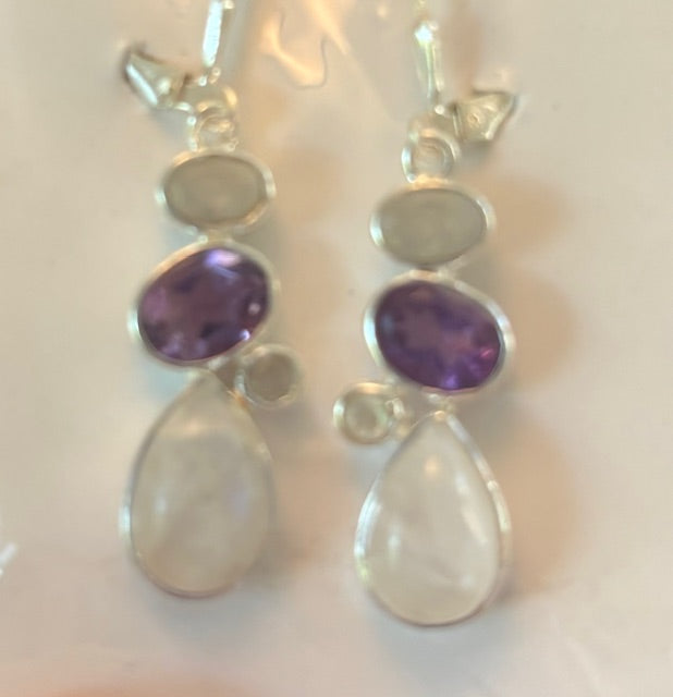 SS0405 - Moonstone with Amethyst : ER