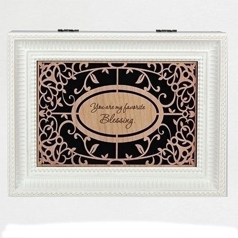 RO1096-Music Box